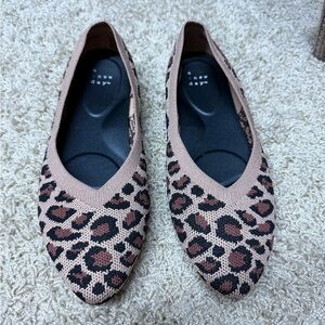 A New Day Brown and Black Flats for Versatile Style